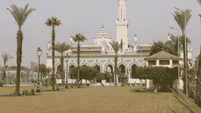 Sidi Abd Er-Rahim Mosque Qena, Visit Qena religious sites, Islamic architecture Egypt Qena, Sidi Abd Er-Rahim pilgrimage Egypt, Egypt Qena historical mosque, Explore Qena cultural sites,