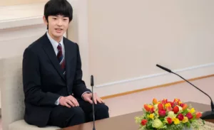 Prince Hisahito Japan Royal Family, Chrysan themum Throne, Imperial Succession, Dragonfly Research, Modern Monarchy,